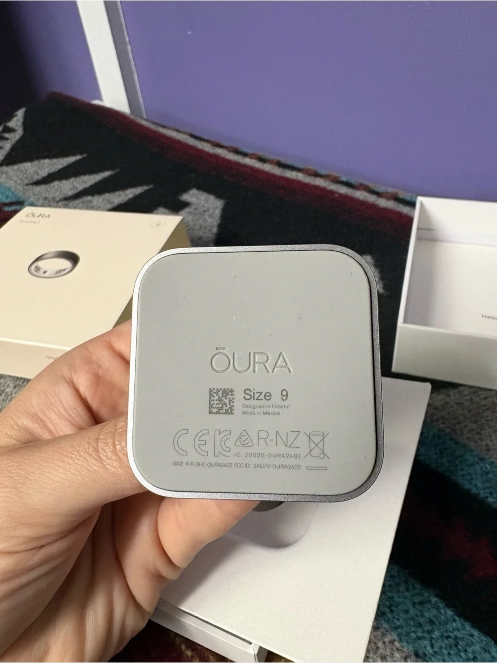 Oura Ring 4 - Stealth - Size 9